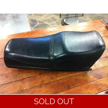 1977-78 Yamaha XS750 Seat